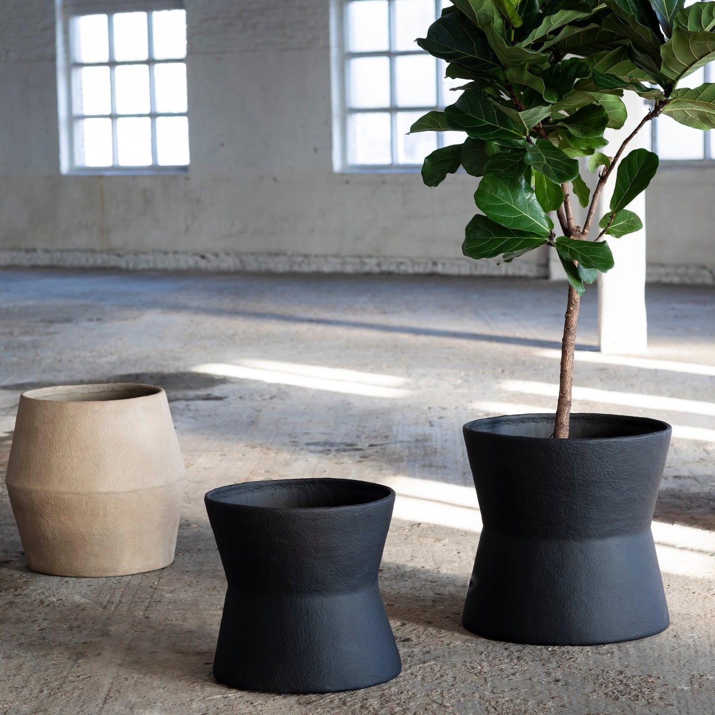 Planter S Black Construct