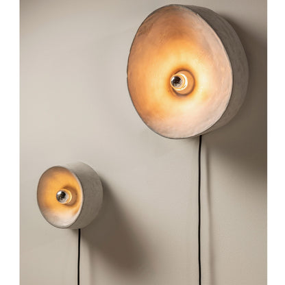 Wandlamp van Serax model M beton Chadophe